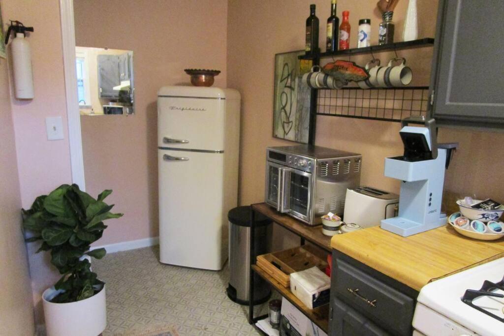 Apartment Boho-chic Retreat - Unit 3 *